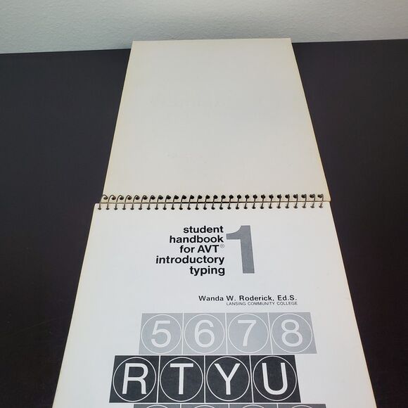 Student Handbook for AVT Introductory Typing 1 by Wanda W Roderick Spiral 1970 - Picture 8 of 12